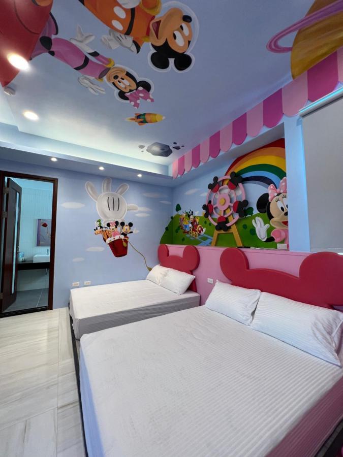 Fun Holiday Family Hostel Tainan Zewnętrze zdjęcie